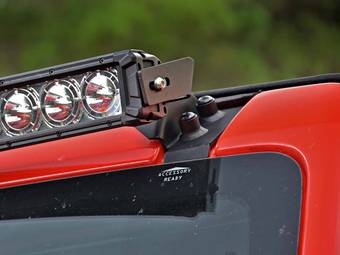 Havoc 40 Windshield Bracket