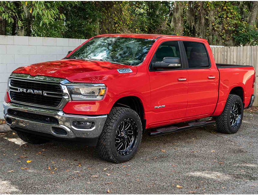 Ionic 5" Black Curved Nerf Bars 423409BP Havoc Offroad