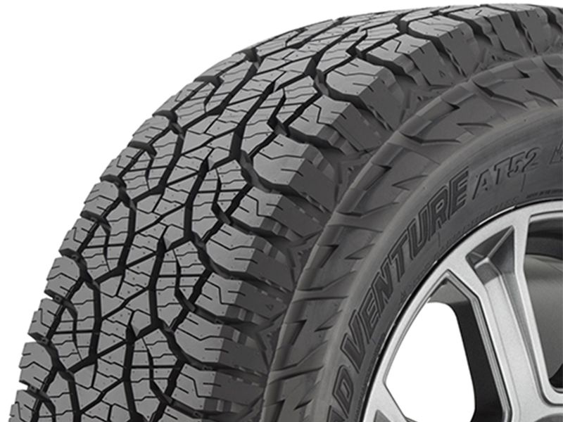 アムロウ Kumho Road Venture AT52 Tires | Havoc Offroad